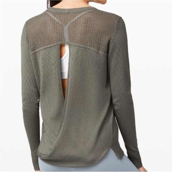 Lululemon Back to Balance Long Sleeve Sweater | Size 8 - Picture 3 of 7